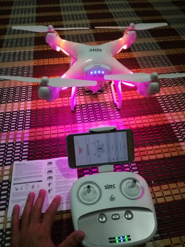 dron sjrc s70w